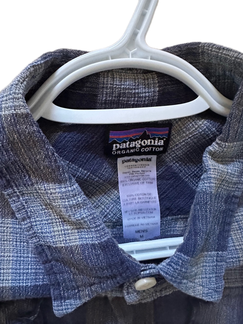 Patagonia Men's Navy & Gray Plaid Button-Down Shirt organic